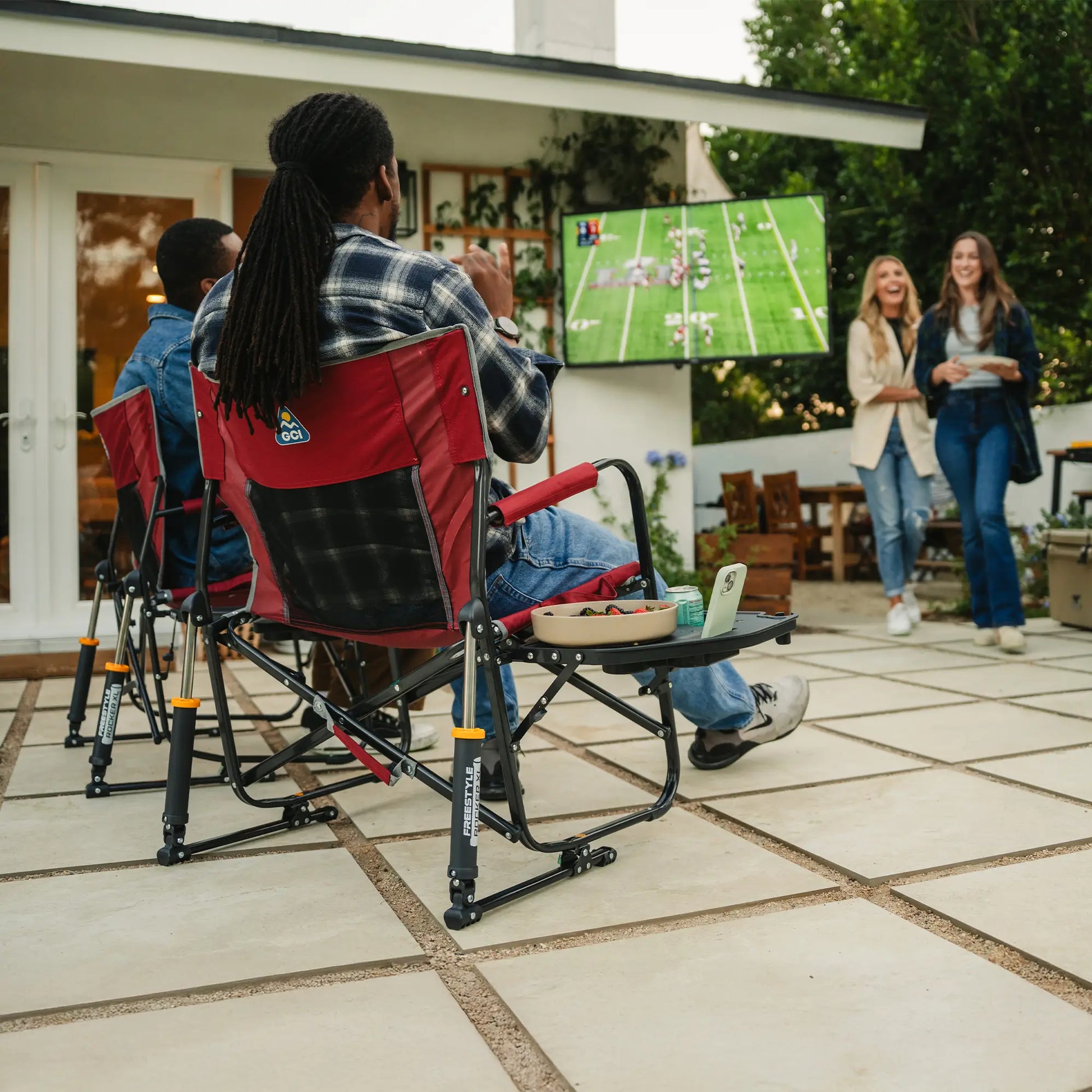 Freestyle Rocker XL™ with Side Table - Weekend Prep