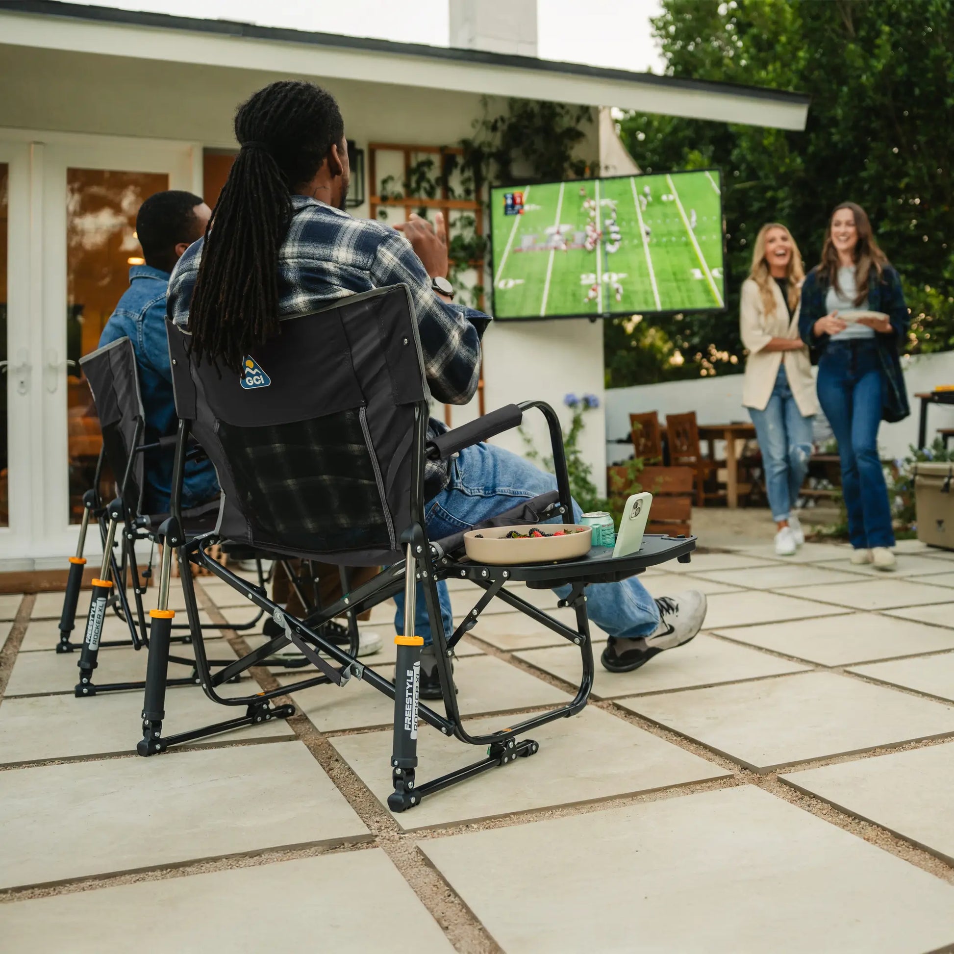 Freestyle Rocker XL™ with Side Table - Weekend Prep