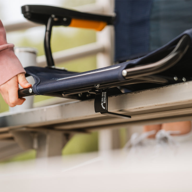 Stadium Rock-Cliner™ - Tailgate Support