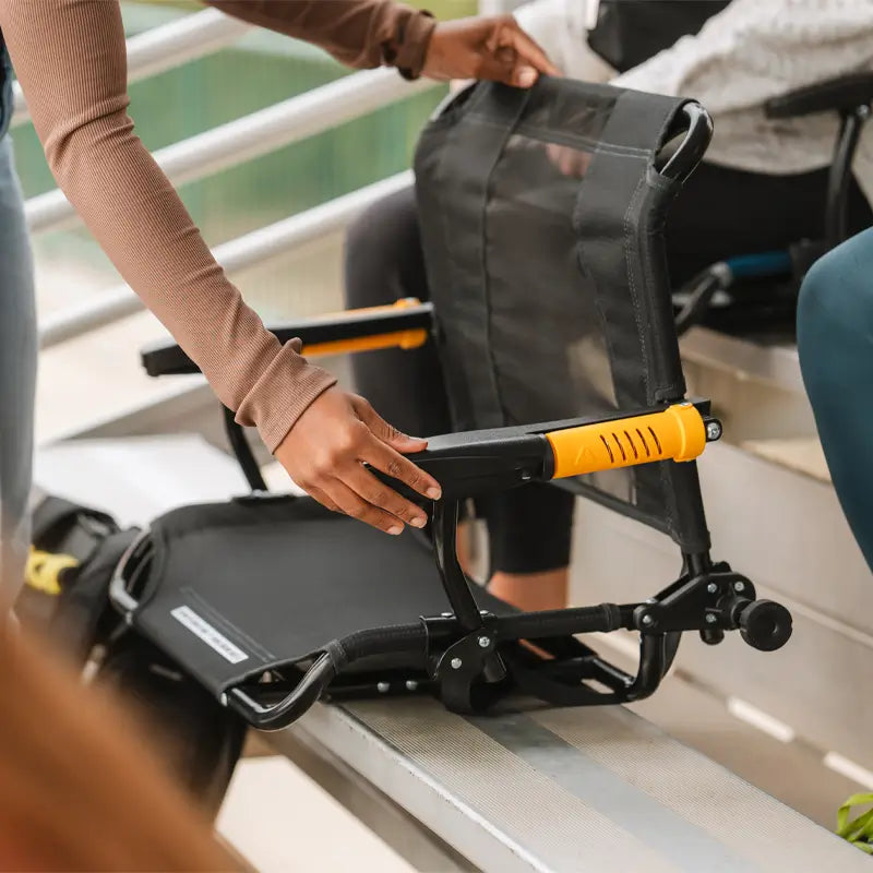 Stadium Rock-Cliner™ - Tailgate Support